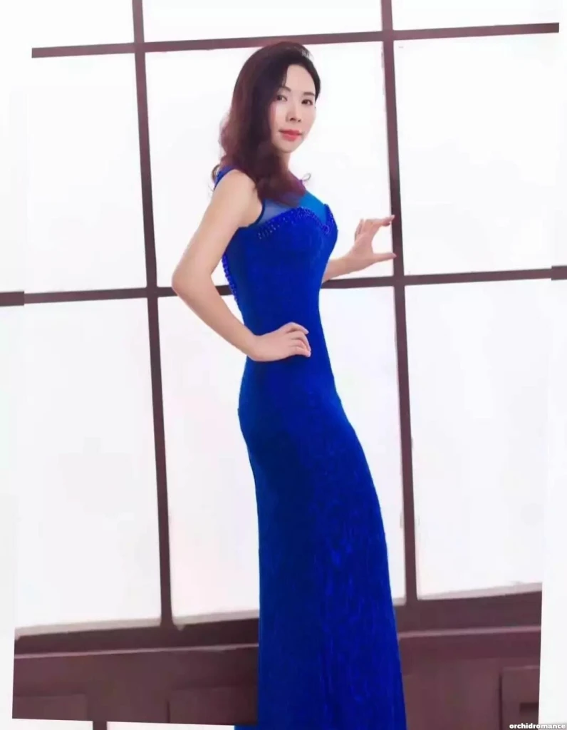 Linda Profile image 2